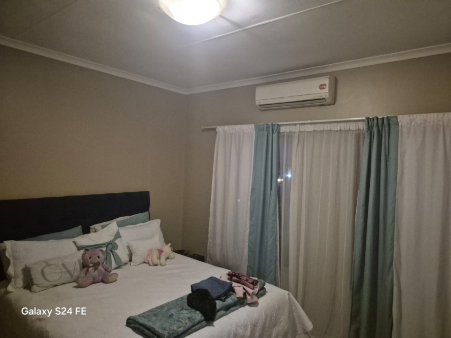 2 Bedroom Property for Sale in Cashan North West